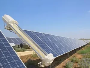 dry solar panel cleaning, cleaning technology comparison